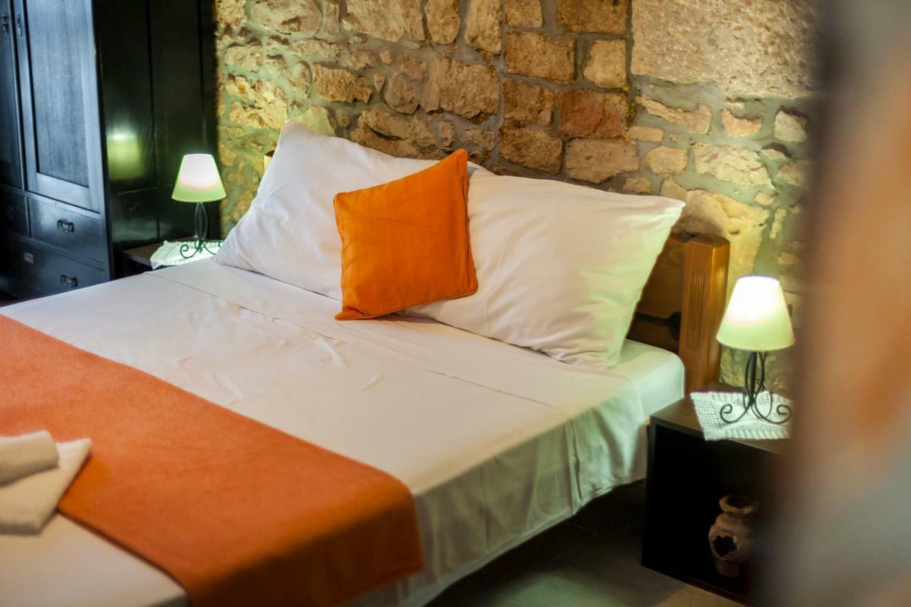 Apartments Nella Sveti Anton  Εξωτερικό φωτογραφία
