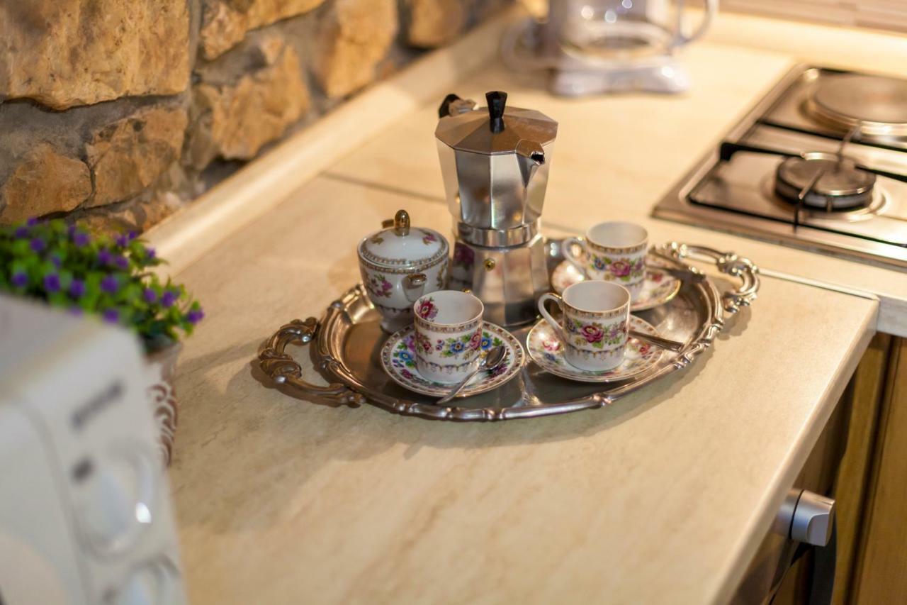 Apartments Nella Sveti Anton  Εξωτερικό φωτογραφία