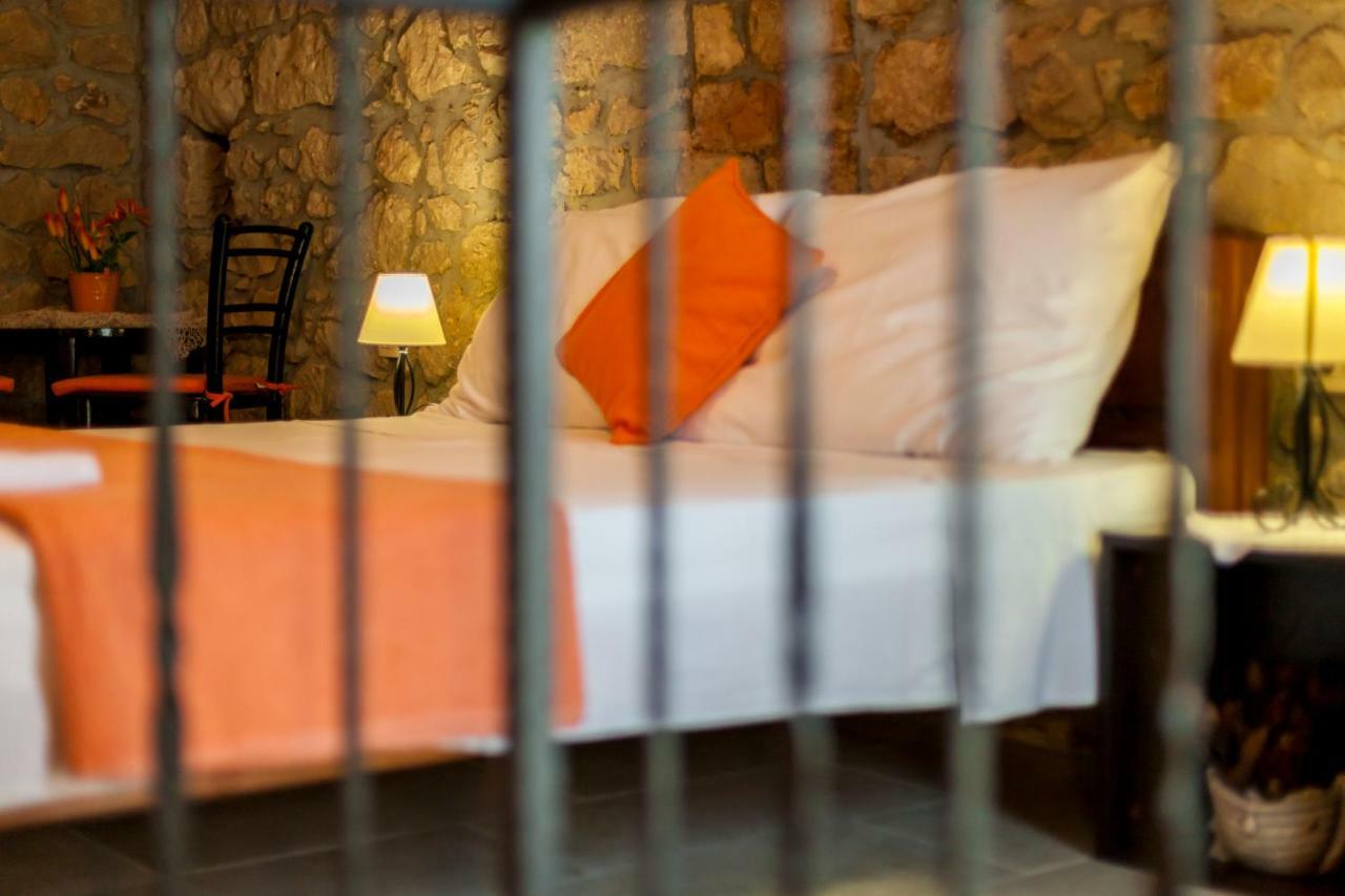 Apartments Nella Sveti Anton  Εξωτερικό φωτογραφία